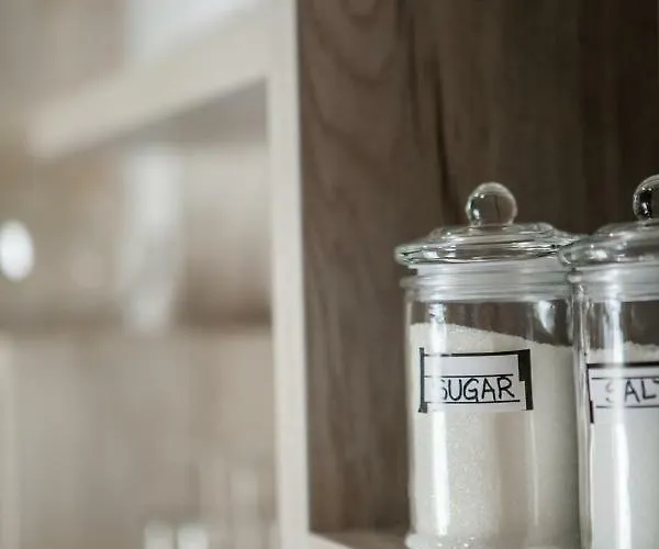 Lucia 3* Τρογκίρ